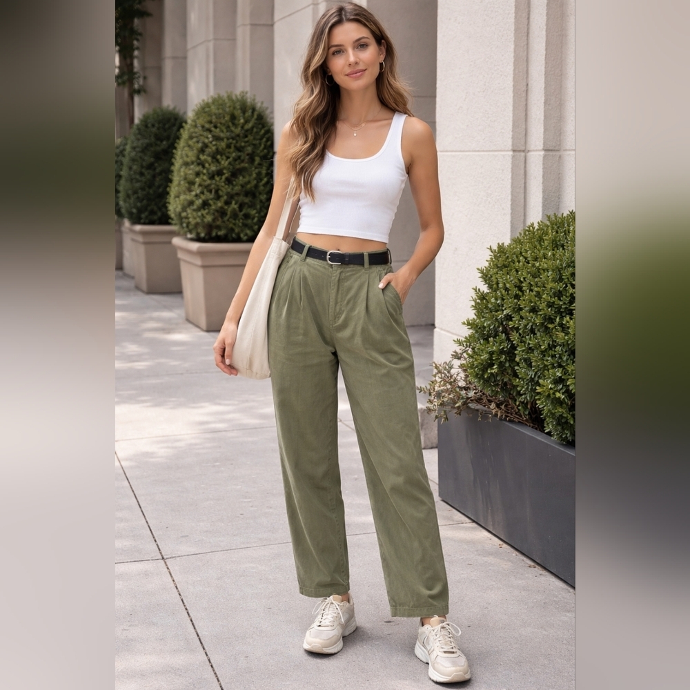 Topshop High Waisted Pants US 8 🌿 Relaxed Fit Olive Tone Straight Leg